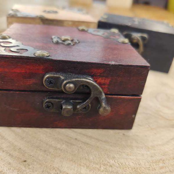 Scatolina in Legno color ciliegio – Scrigno Elegante per Bomboniere, Gioielli e Porta Fedi